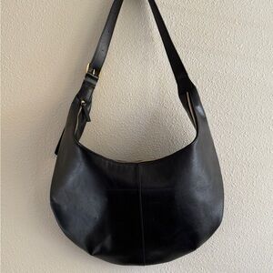 Madewell Leather Elegant Black Leather Shoulder Bag
